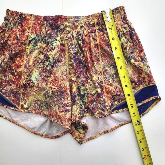 Lululemon Hotty Hot Women's Purple Seawheeze Shorts 4" Inseam Linef Size 6  Tall - Picture 13 of 14